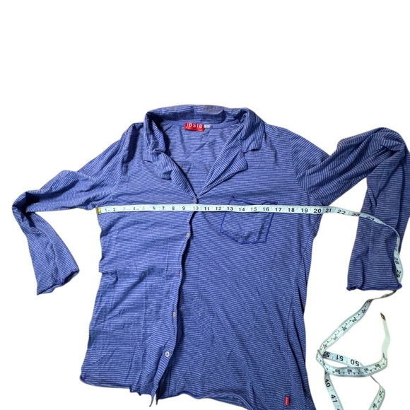 Josie PJ two piece set LG 
(55) - Picture 4 of 11
